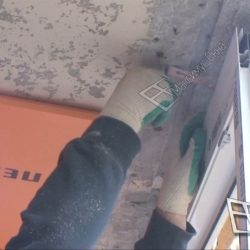 Фиксация рамы из ПВХ профиля к потолку балкона