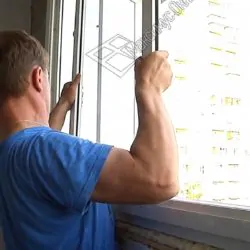 Холодное остекление лоджии в Москве